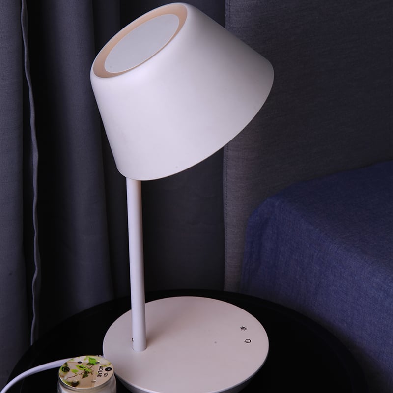 OL Wireless Charging LED Table Lamp